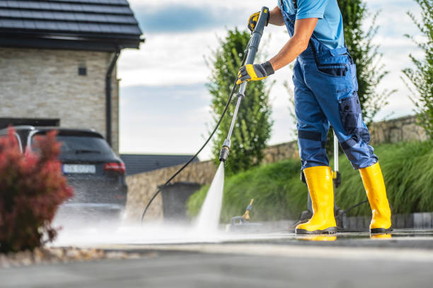 Best Parking Lot and Garage Cleaning  in Bridgeport, NY